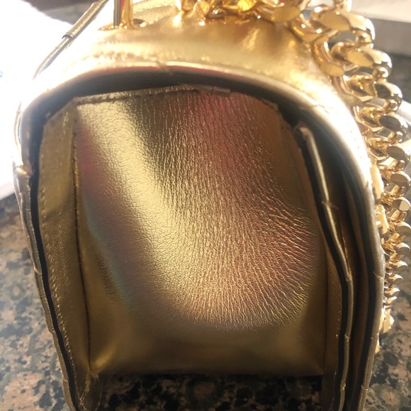 Moschino Dollar Studs Laminated Shoulder Bag - Picture 7 of 8